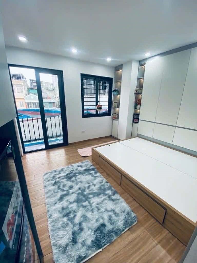 BÁN CHDV ĐƯỜNG LÁNG 8 PHÒNG KHÉP KÍN FULL ĐỒ_THANG MÁY_DÒNG TIỀN GẦN 600 TRIỆU/ NĂM_hơn 11 tỷ